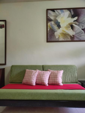 Ultimate Comfort and Privacy, Upper Studio Unit, Suria Laketown Apartment, Bukit Merah Laketown Resort